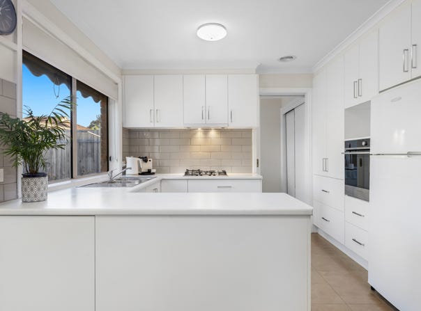 16/52-70 Centre Dandenong Road, Dingley Village, Vic 3172