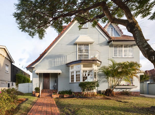 182 Barton Road, Hawthorne, Qld 4171