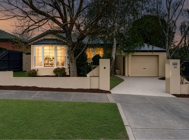 139 Mount Pleasant Road, Forest Hill, Vic 3131