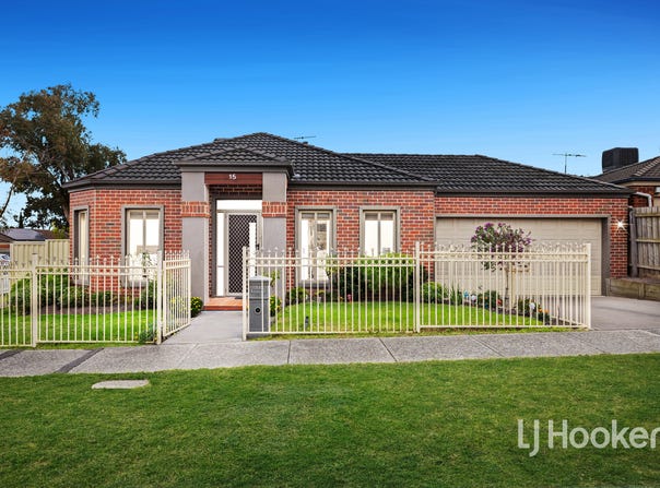 15 Glenbrook Crescent, Lynbrook, Vic 3975
