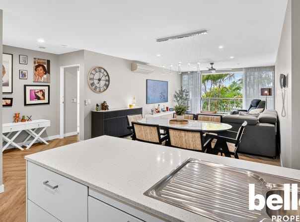 1215/2 Activa Way, Hope Island, Qld 4212