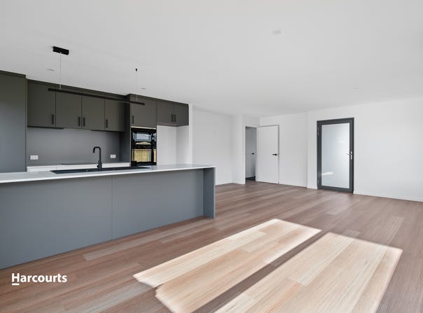3/101 Main Street, Huonville, Tas 7109