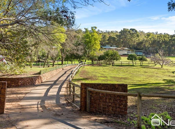 108 Urch Road, Roleystone, WA 6111