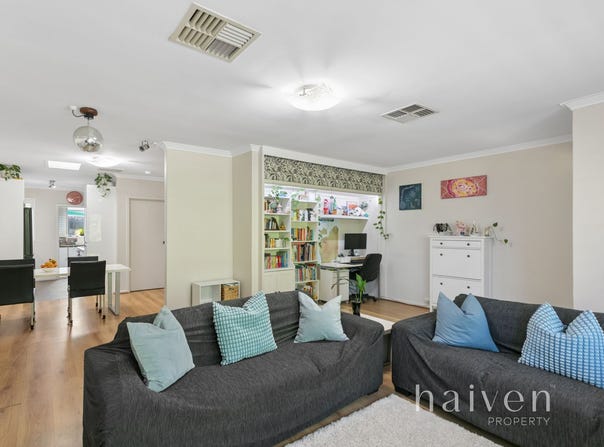 2/8 Coolidge Street, Como, WA 6152