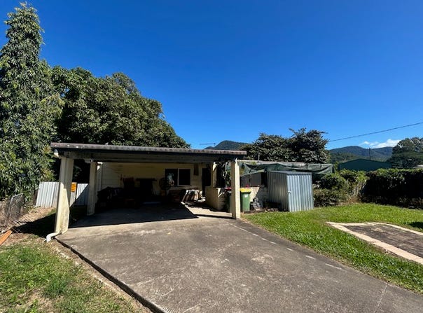 15 Quamby Close, White Rock, Qld 4868