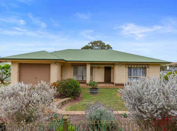 29 Queen Street, Burra, SA 5417