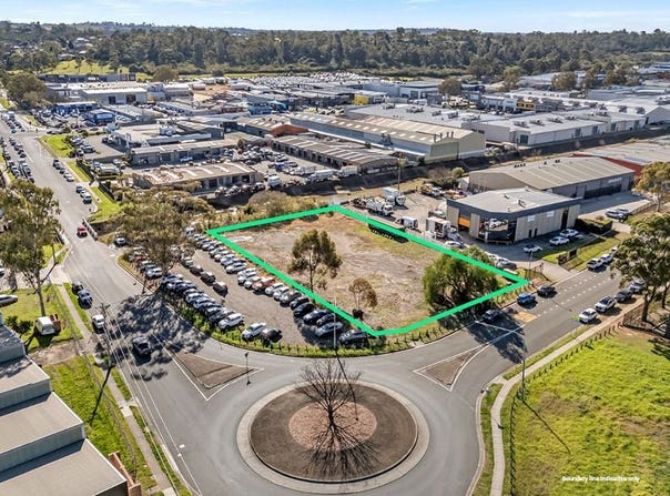 1 Watsford Road, Campbelltown, NSW 2560