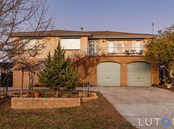 27 Pindari Crescent, Karabar, NSW 2620