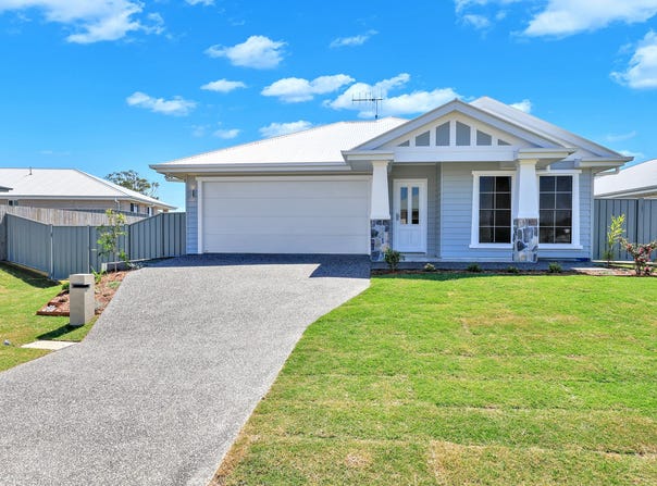 5 Attunga Way, Toogoom, Qld 4655