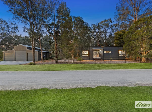 13 Bartley Street, Chiltern, Vic 3683