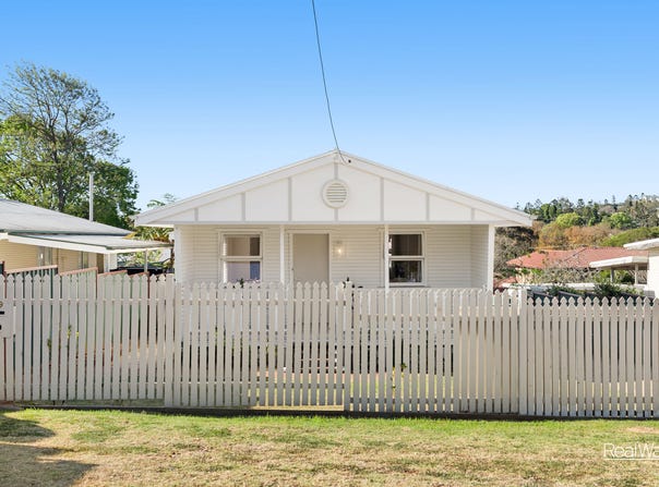 99 Perth Street, South Toowoomba, Qld 4350