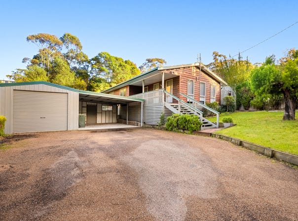 37 Wood Street, Metung, Vic 3904