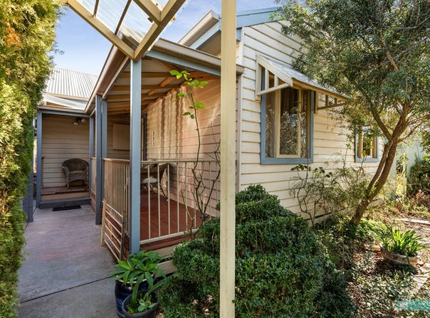 23 Leslie St, Eaglehawk, Vic 3556