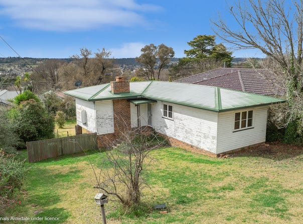 43 & 43B Garibaldi Street, Armidale, NSW 2350