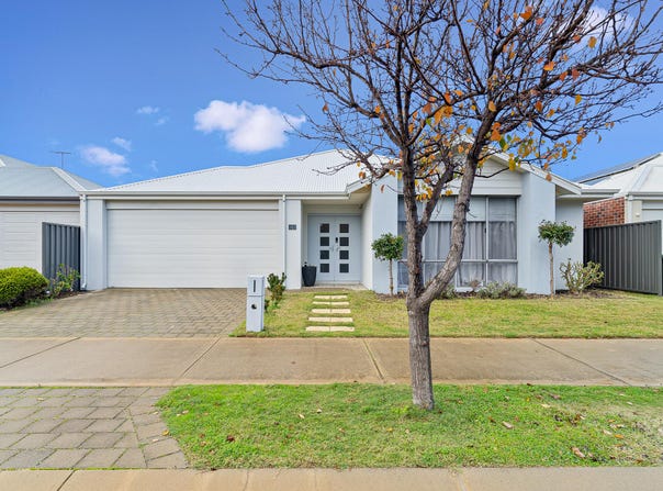 32 Bridgewater Boulevard, Erskine, WA 6210