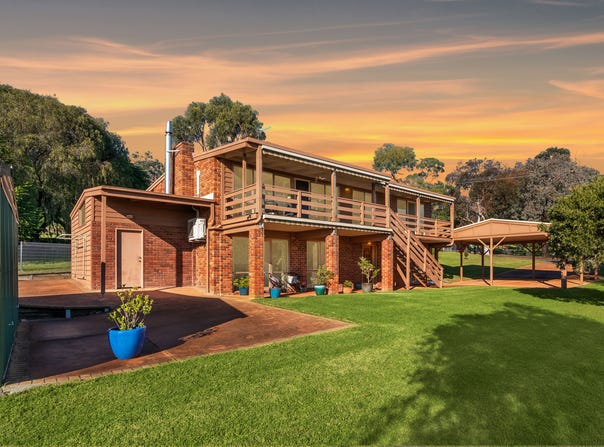 1 Hove Road, Rosebud, Vic 3939