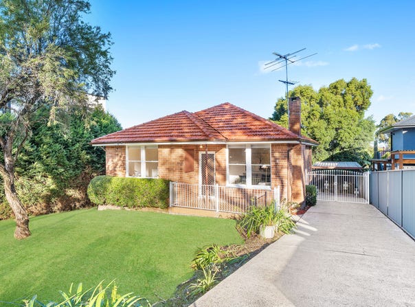 8 Junee Crescent, Kingsgrove, NSW 2208