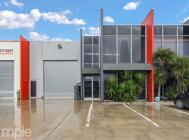 2/28-30 Bate Close, Pakenham, Vic 3810