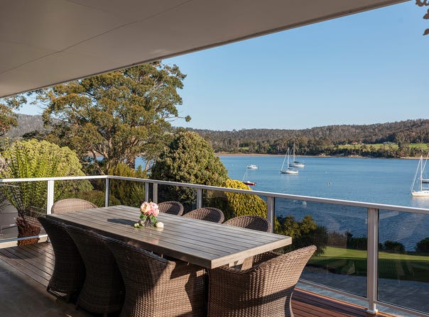 27 Chuter Street, Deep Bay, Tas 7112