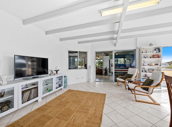 21 Cypress Avenue, Rainbow Beach, Qld 4581