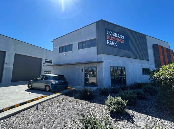 Unit 4, 9 Cobbans Close, Beresfield, NSW 2322