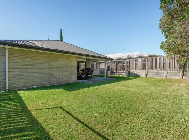 70 Mieka Crescent, Pimpama, Qld 4209