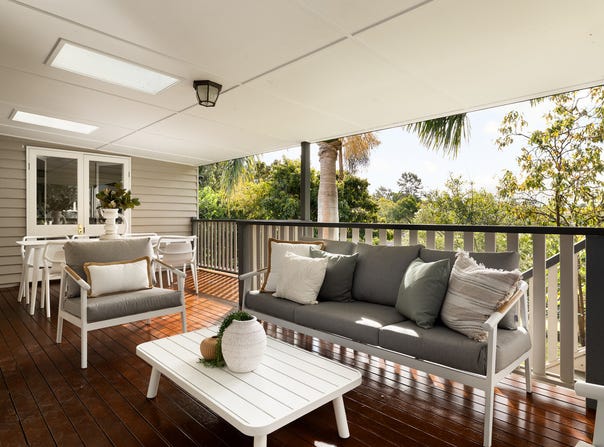 33 Gatwick Street, Stafford Heights, Qld 4053