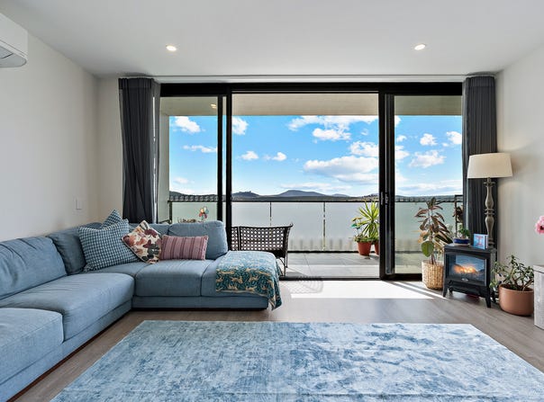 116/69  John Gorton Avenue, Wright, ACT 2611