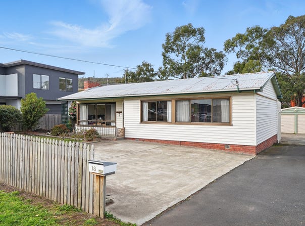 18 Howrah Road, Howrah, Tas 7018