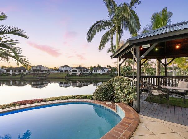 11 Crozet Court, Burleigh Waters, Qld 4220