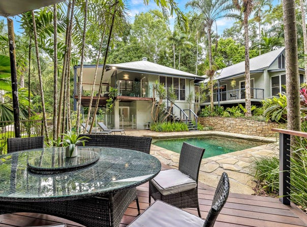 128-132 Stanton Road, Smithfield, Qld 4878