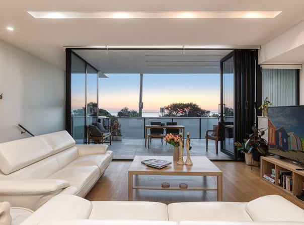 62B ESPLANADE, Brighton, Vic 3186