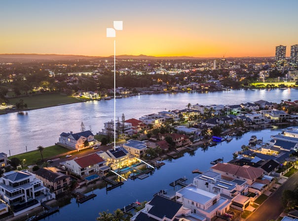102 Commodore Drive, Paradise Waters, Qld 4217