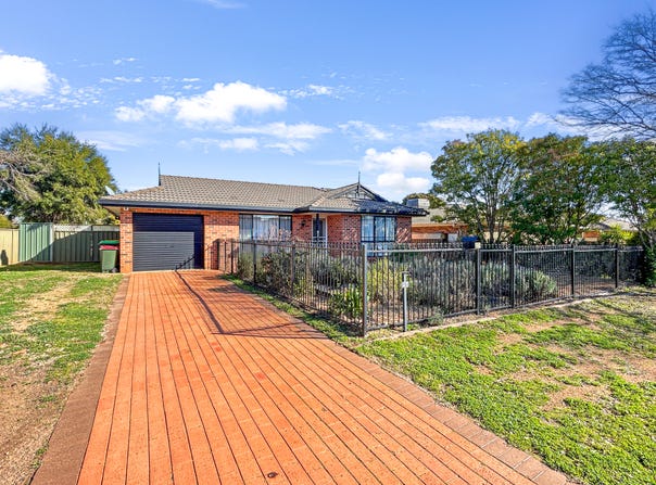 27 Websdale Drive, Dubbo, NSW 2830