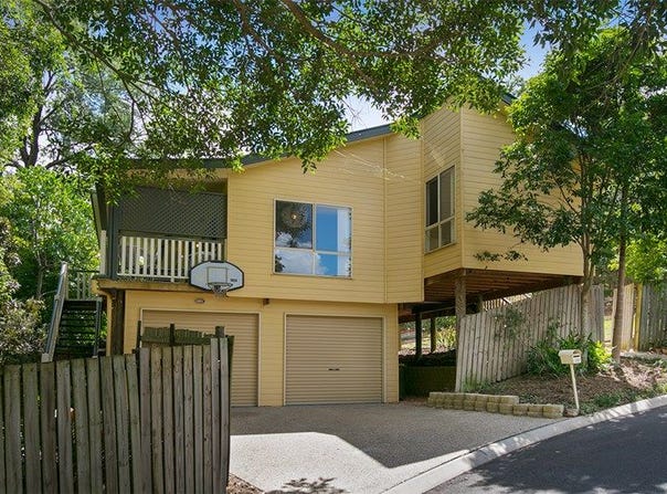 28 Kiriwina Street, Fig Tree Pocket, Qld 4069