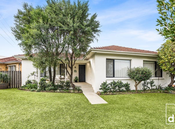 81 Hopewood Crescent, Fairy Meadow, NSW 2519