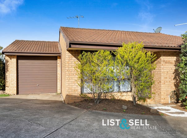 4/49 Blairgowrie Circuit, St Andrews, NSW 2566