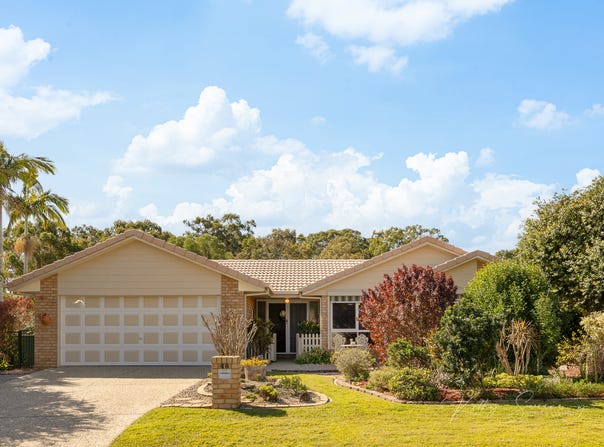 46 Carpenter Way, Sandstone Point, Qld 4511