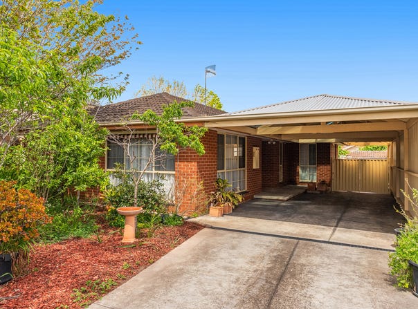 4 Winter Court, Mill Park, Vic 3082