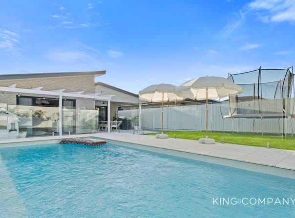 49 Barrington Circuit, Waterford, Qld 4133