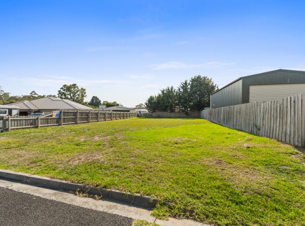 9 Condowie Court, Churchill, Vic 3842