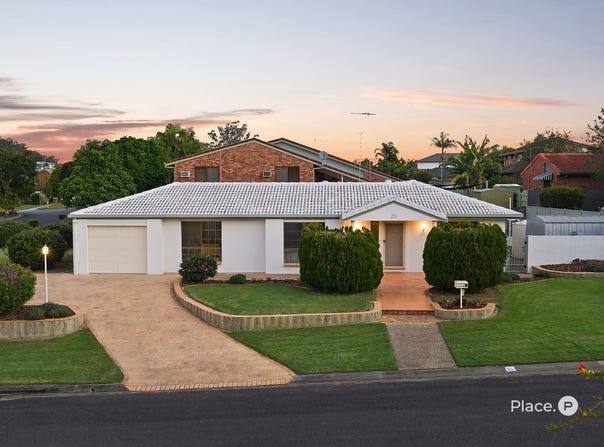 23 Brodick Street, Carindale, Qld 4152