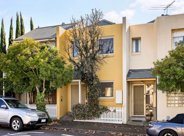 10 Calwell Street, Kensington, Vic 3031