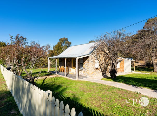 32 Castlemaine Maldon Road, Maldon, Vic 3463