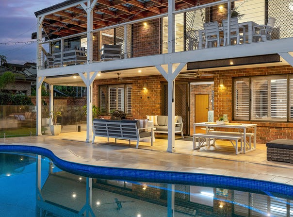 95 Burbank Avenue, Picnic Point, NSW 2213