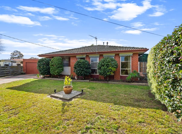 8 Clancy Court, Sale, Vic 3850