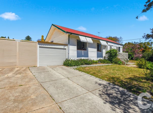 45 Oakley Road South, Medina, WA 6167