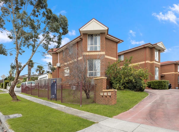 1/60 Arthur Phillip Drive, Endeavour Hills, Vic 3802