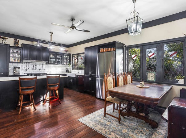 2 Ribbon Gum Close, Alfords Point, NSW 2234