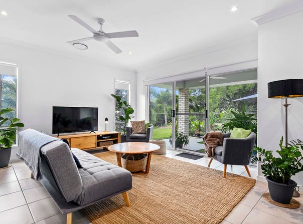 14a Waterview Drive, Dundowran Beach, Qld 4655